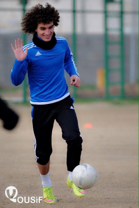 گازی باکوور بەردەوامە لە هێنانی یاریزان