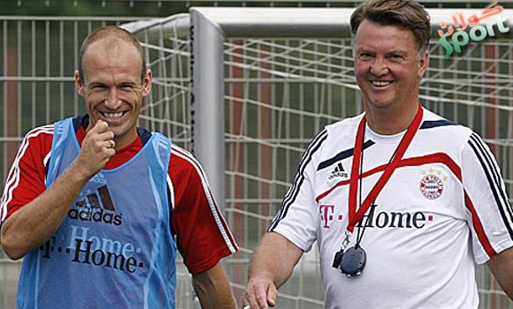 ڤان گاڵ ستایشى ئارین رۆبن ده‌كات