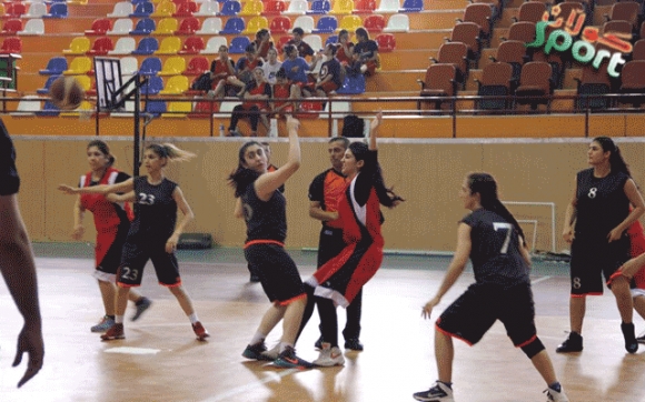 يەكەمجارە لە مێژوودا كچانی كورد نوێنەری عێراق بن لە وڵاتی عەرەبی