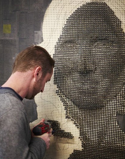 وێنەكێشان بە بزمار