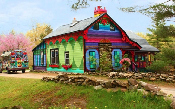 خانووی پەلكەزێڕینە