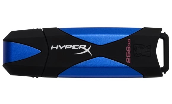 خێراترین فلاش میمۆری لەگواستنەوەی داتادا