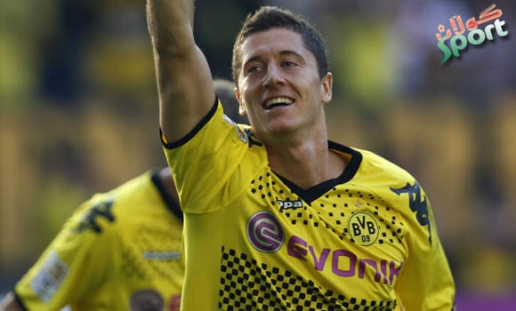 یونایتد داوای ئەستێرەكەی پۆڵەندا دەكات