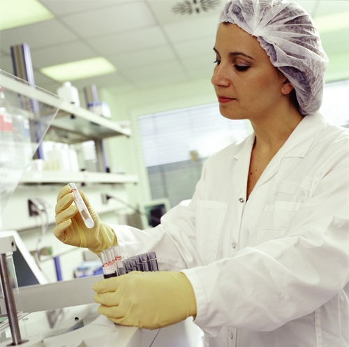 خوێن لە تۆواودا