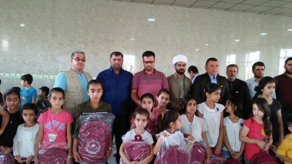 جانتا و پێداویستی قوتابیان بەسەر چەند قوتابخانەیەک دابەشکرا