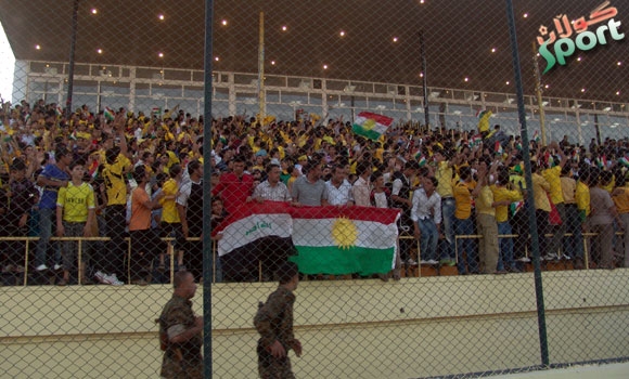 هۆكاری دیاردەی ئاژاوە لە یاریگاكانی كوردستان بۆ چ دەگەڕێتەوە؟