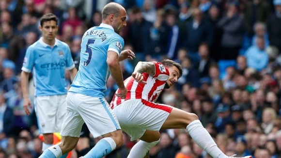 رۆما لە هەوڵ دایە بەرگریکارێکی مانچێستەر سیتی بۆ ریزەکانی بگوازێتەوە