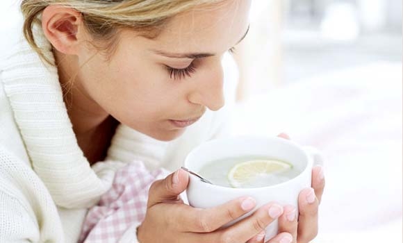 زیانەكانی خواردنەوە گەرمەكان