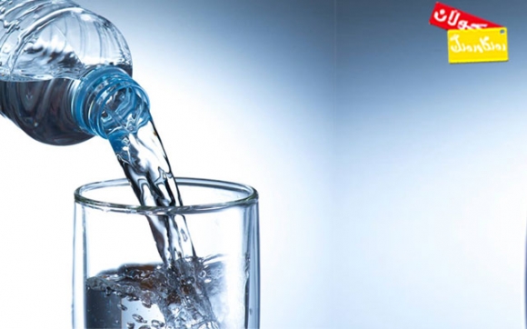 سوود و زیانی خواردنەوەی ئاو لەگەڵ ژەمی خۆراكدا