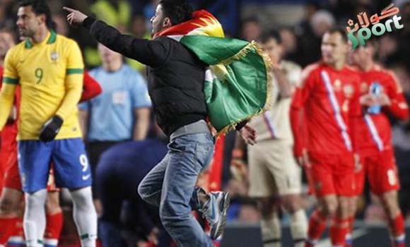 کاپیلۆ ئەو هاندەرە کوردە تۆمەتبار دەکات بەوەی تەرکیزی یاریزانەکانی ڕاکێشاوە