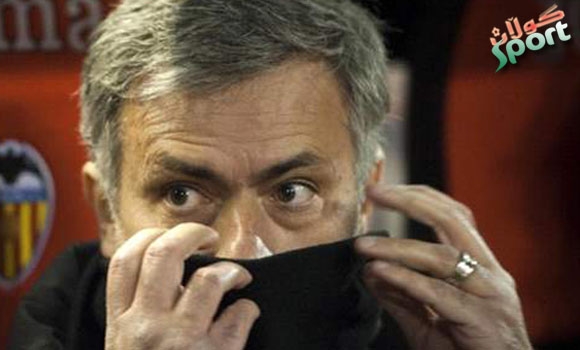 مۆرینۆ ڕێز لە گرێبەستەکەی دەگرێت